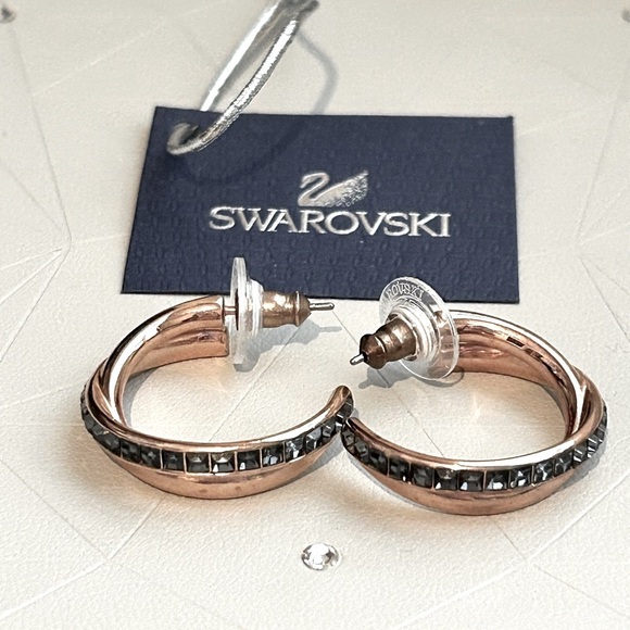 ✨ Vintage Swarovski Rose Hoop Black Pave Crystal Earrings - One Of A Kind - Picture 4 of 11